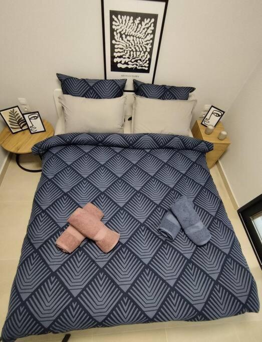 Floral Home 1 - Ground Floor Apt With Courtyard And Private Parking! أثينا المظهر الخارجي الصورة