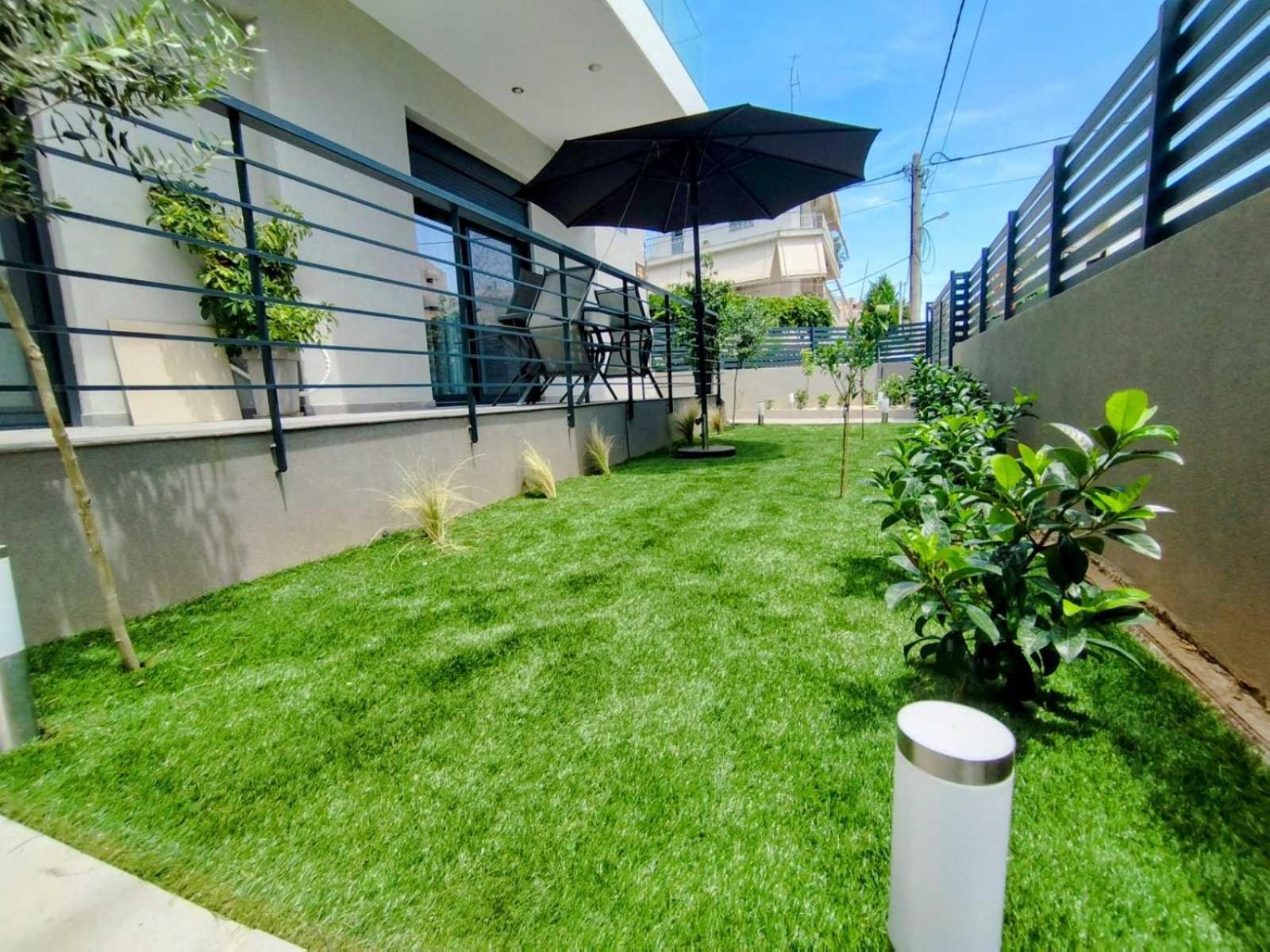 Floral Home 1 - Ground Floor Apt With Courtyard And Private Parking! أثينا المظهر الخارجي الصورة